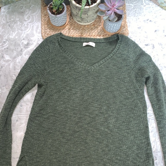 Forest Green Hollister Sweater - Picture 1 of 3